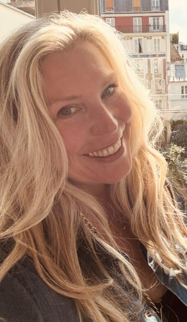 Lisa Marie founder of Signature Concierge providing professional personal concierge and executive assistant services with over 20 years of experience